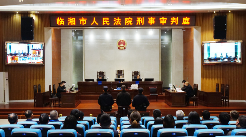 “面對面”旁聽庭審   “零距離”以案示警——四化建紀委組織黨員干部旁聽職務(wù)犯罪案件庭審